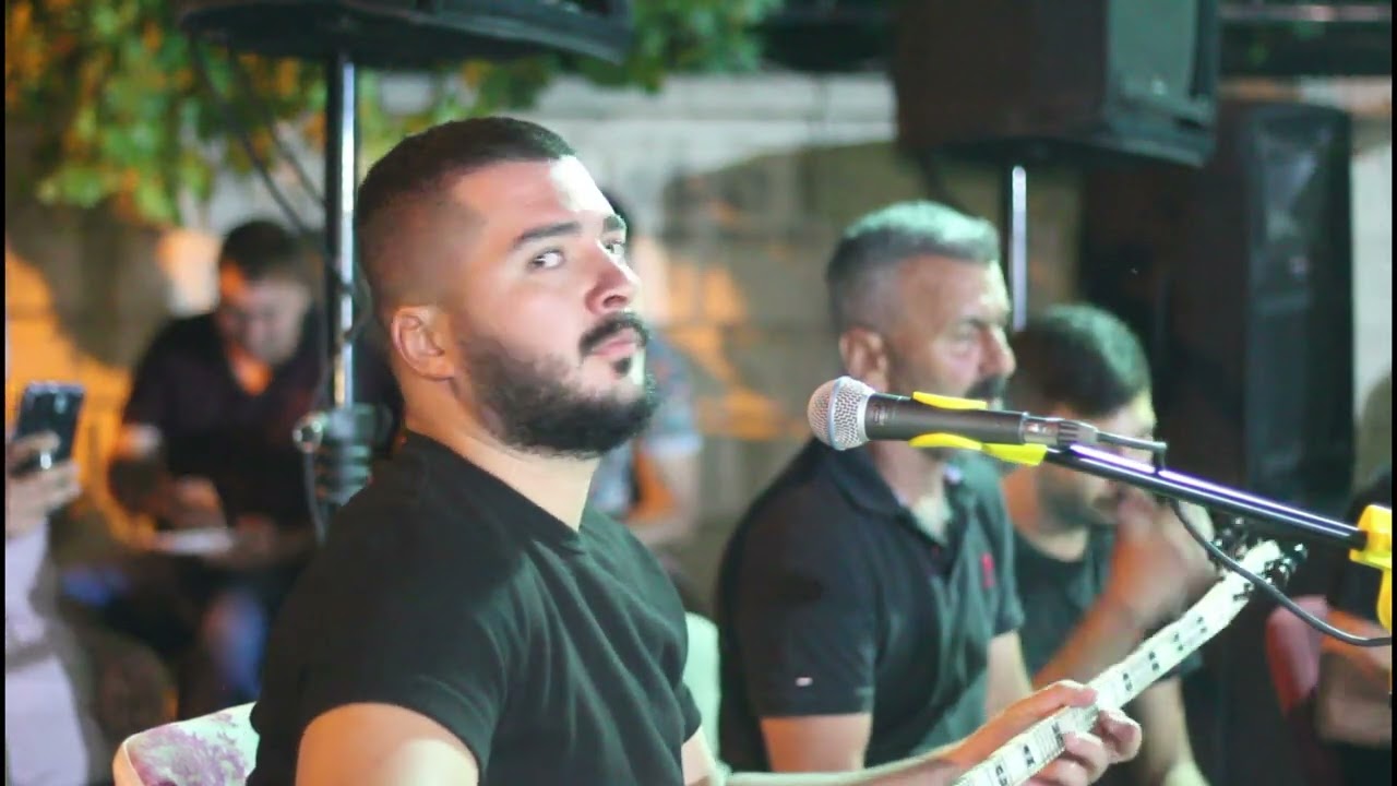 Aycan Öner  - Kaşların Karada Eğri Milinen (Konya Düğün Canlı Performans)