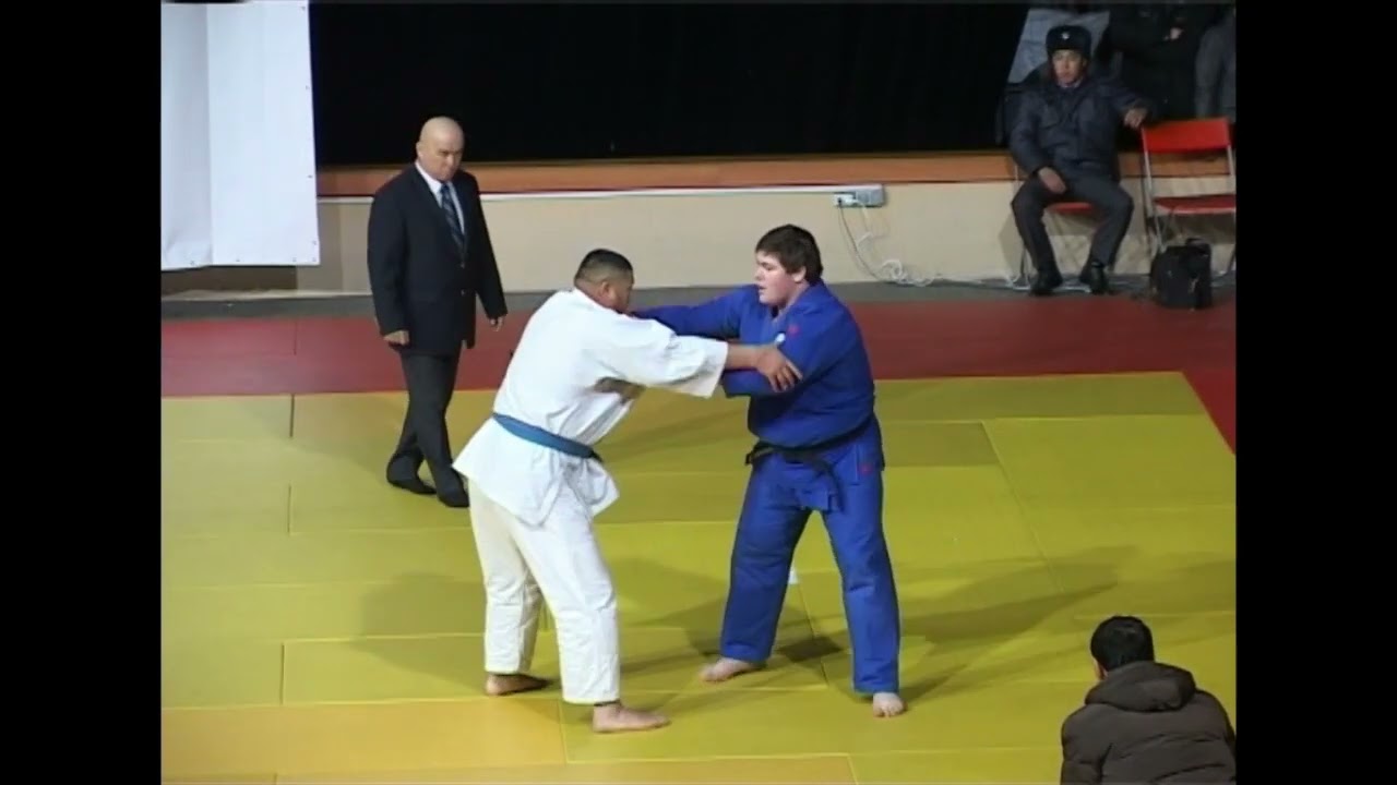 ДЗЮДО. ЧЕМПИОНАТ КЫРГЫЗСТАНА-2011. Финал +100 кг Ниязбек Курманкулов-Юрий Краковецкий