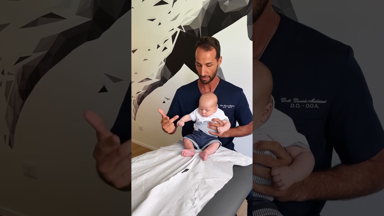 Non si tolgono le mani dalla bocca dei bambini!!! #osteopatiagravidanza #bebe #gravidanza #newborn