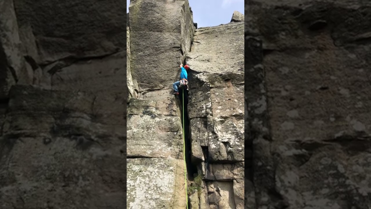 Elder Crack, Curbar, Peak District, UK