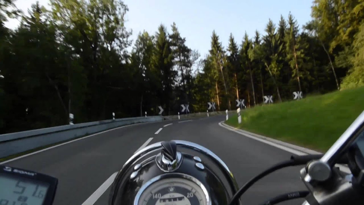 Riding uphill Albispass on my 1966 BMW R27