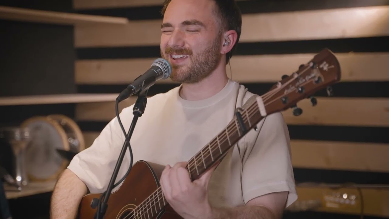 Eoghan Konstantin - One Without The Other Live Session