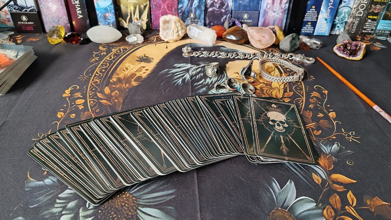 Всё о нём. Tarot Guru Eng.