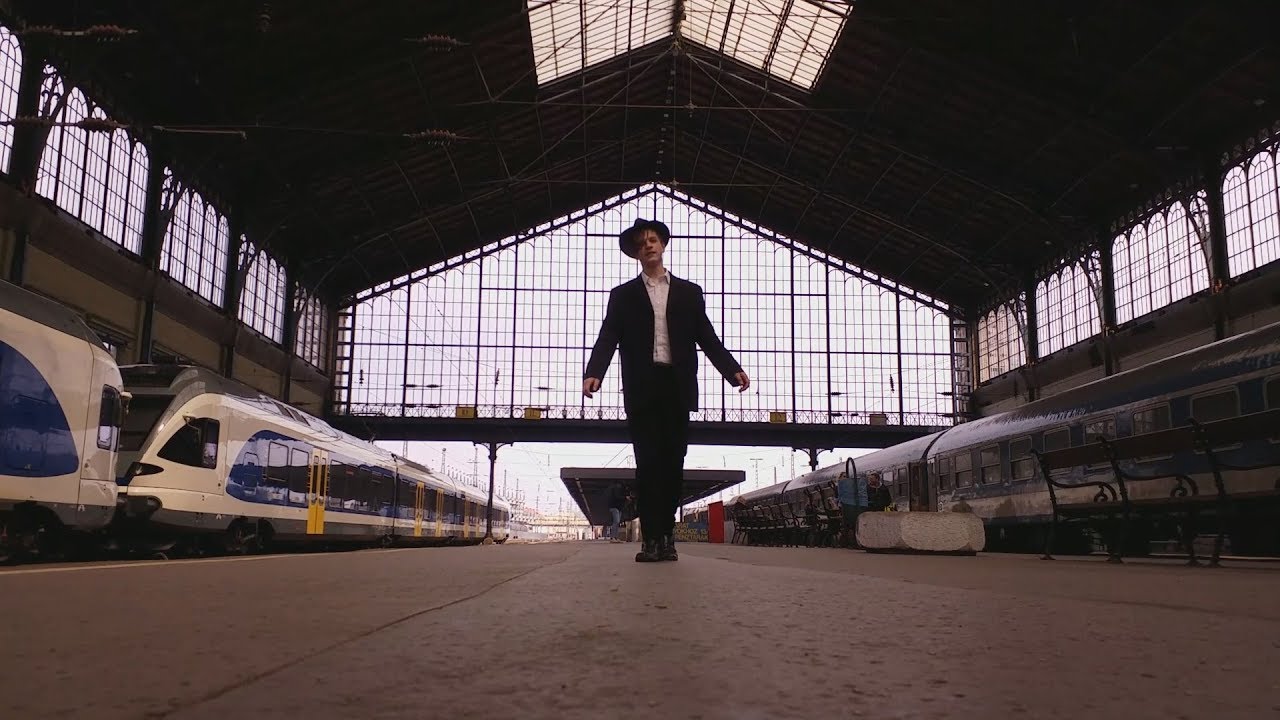 Parov Stelar feat. AronChupa - Grandpa's Groove 