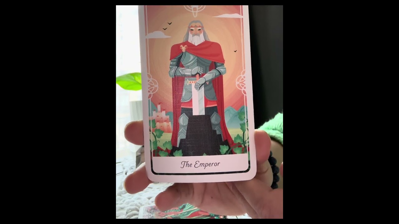 Collective Reading - A leadership position ahead #relationshipreadings #single #tarot #career 