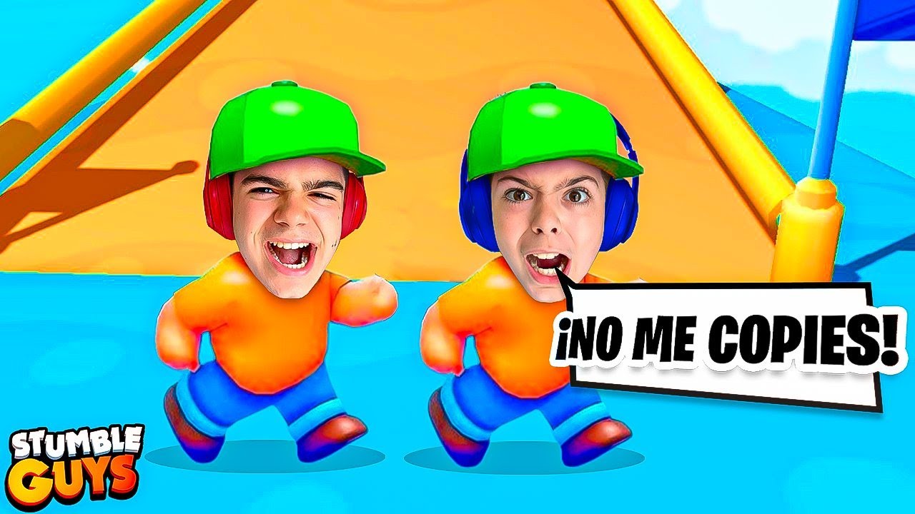 COPIO a mi HERMANO en STUMBLE GUYS! Se enfada mucho...😂