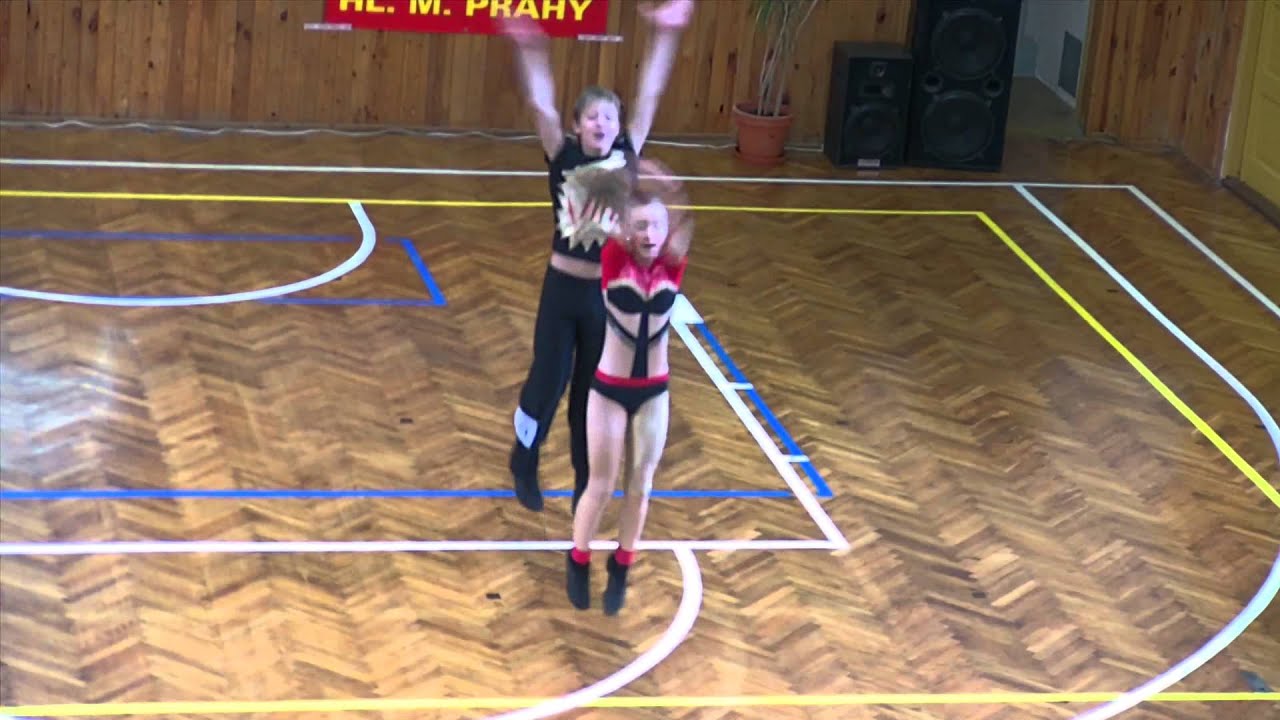 Du&scaron;an Valenta a Kateřina Žahourkov&aacute;, ktg: ž&aacute;ci - 1.m&iacute;sto