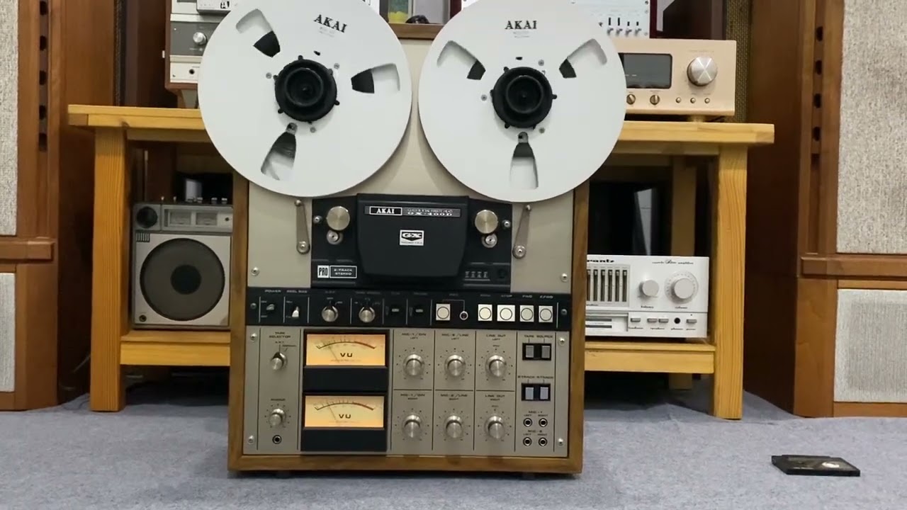 AKAI GX 400D PRO  ( Trần Nghị 0932249578)