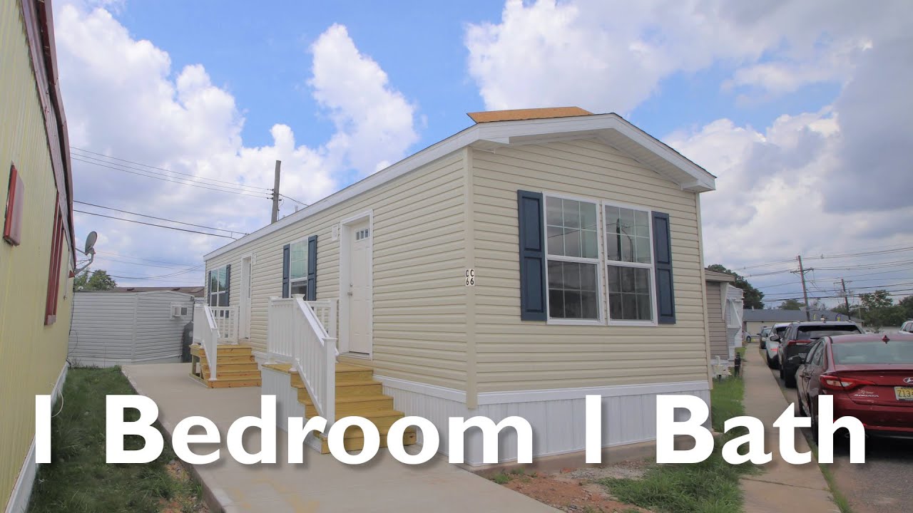 Update C-6 One Bedroom One Bath Manufactured Home Carteret, NJ www.DolanHomes.com