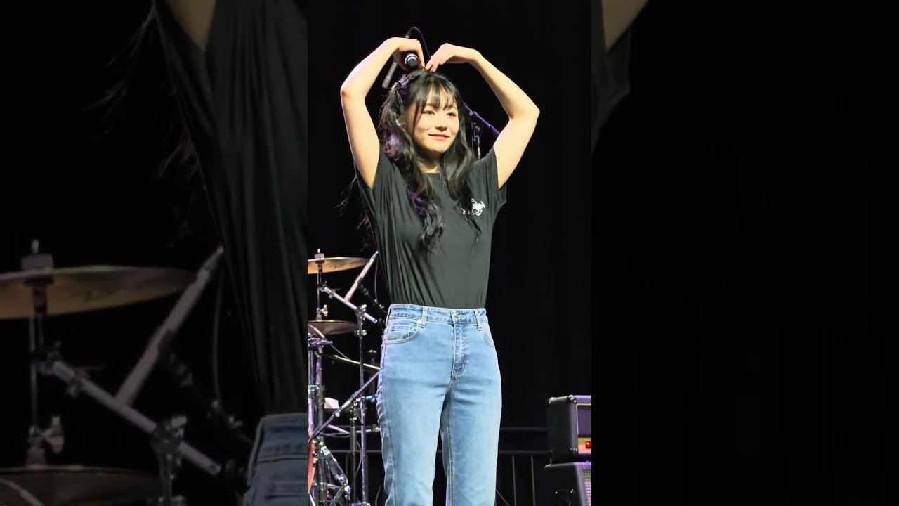 QWER (최애의 아이들) - Make Our Highlight - Minneapolis 20251107