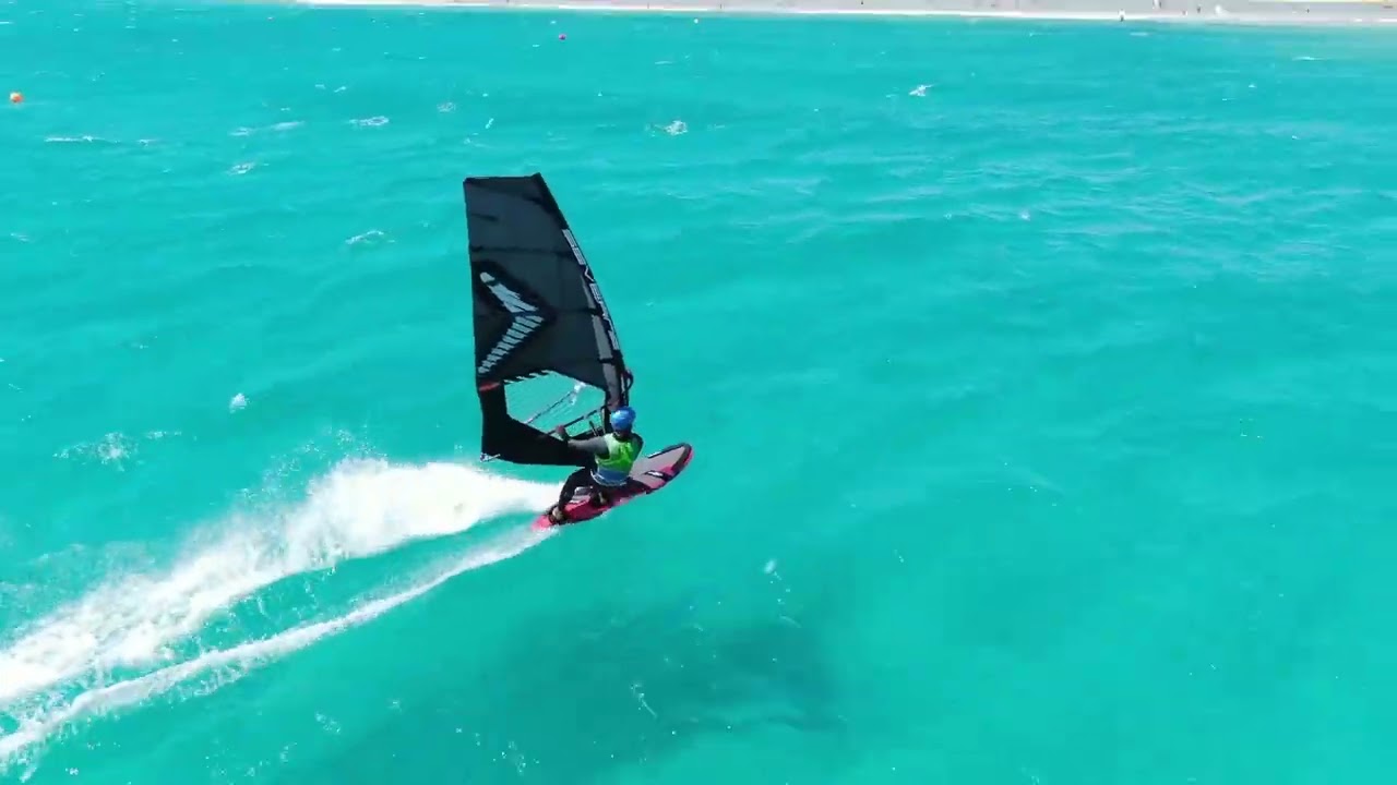 Windsurfing in Fuerteventura - Playa Sotavento - Rene Egli Center