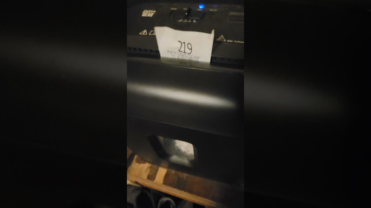 Pen And Gear Paper Shredder.