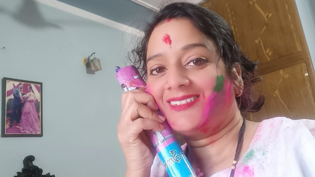Babita holi se live