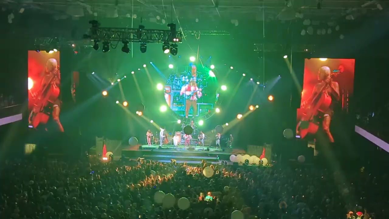 Billy Strings - Halloween 2022 - Asheville