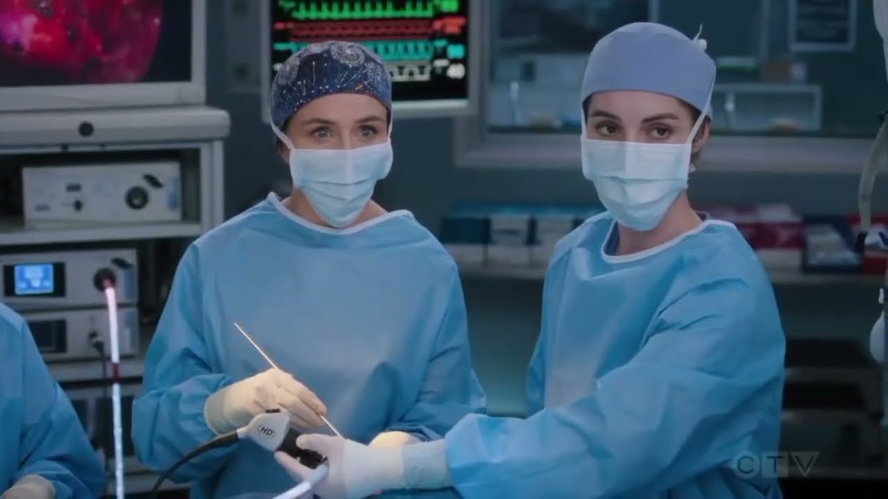 Amelia and Addison (Jules) | Grey's Anatomy season 22x10 | scene 5