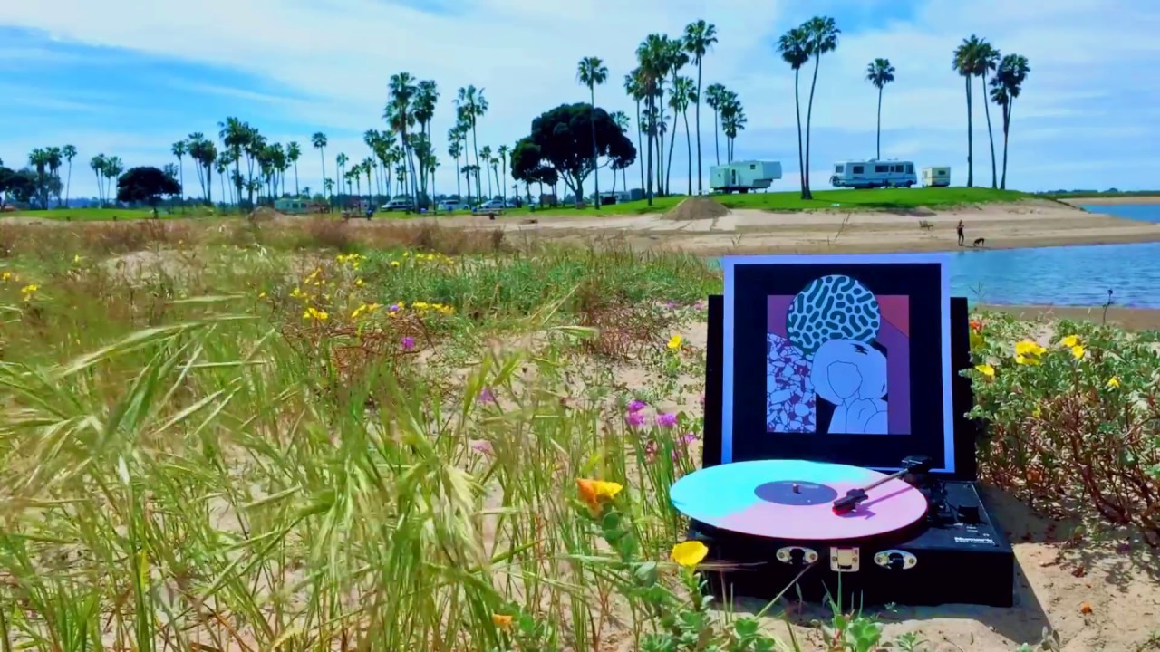 Tennis - Island Music