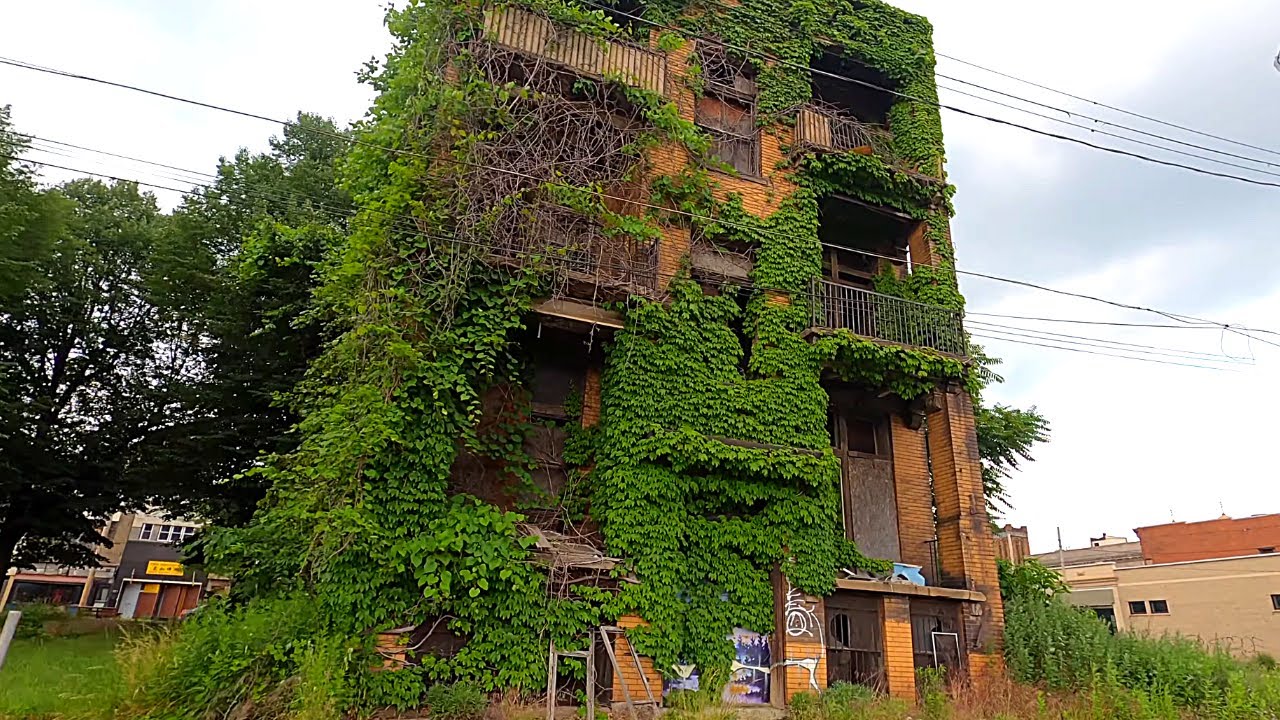 Braddock, Pennsylvania | An Eerie Rust Belt Exploration
