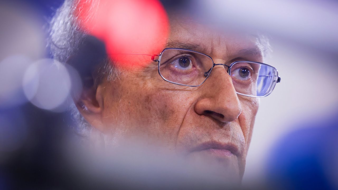 Francisco Louçã: Costa “decidiu romper bloco central” com o Presidente da República