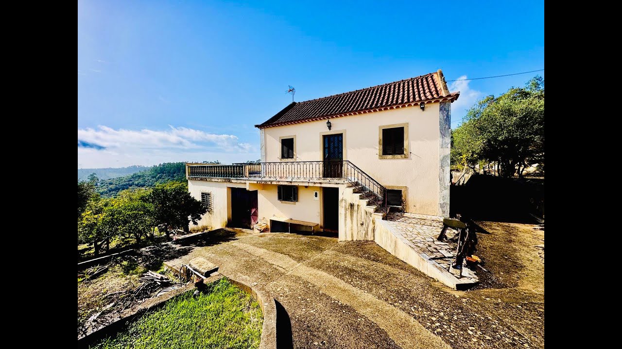 Moradia em Pedra de 1937 com Terreno de 6.400 m² – A 6 km de Tomar - REF: TL081