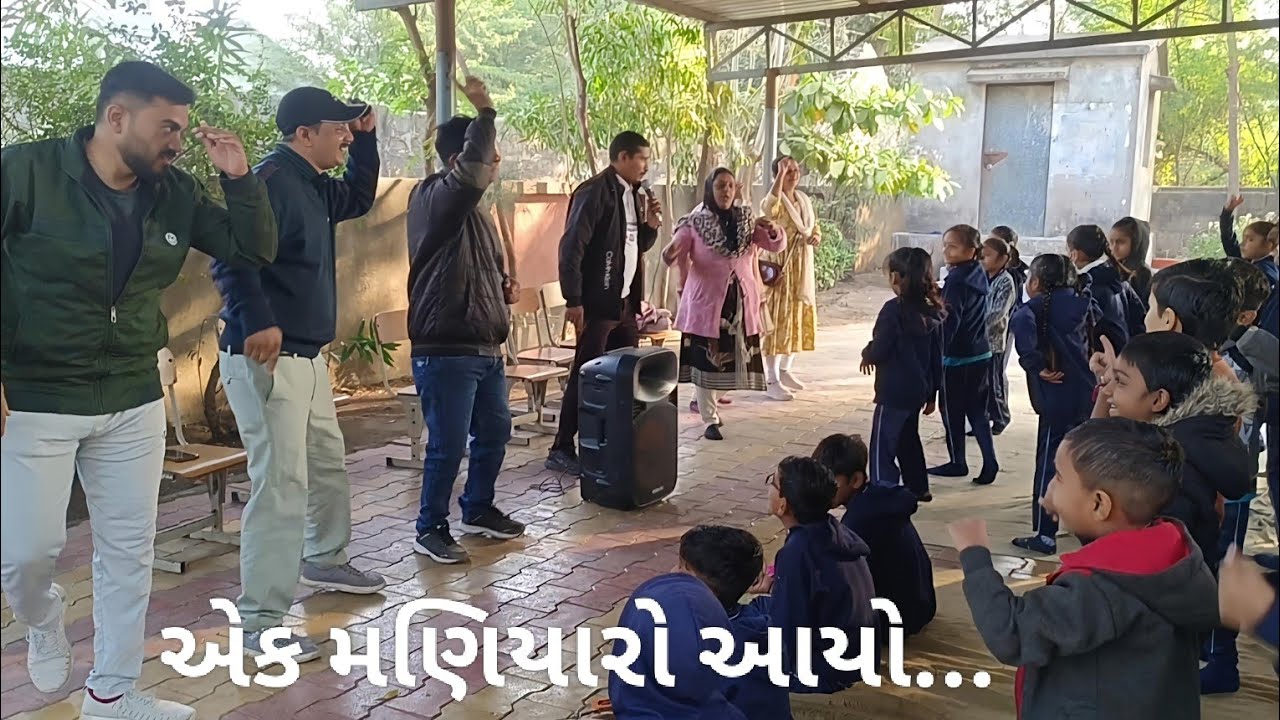 જુઓ એક મણિયારો આયો મોટી પાઘડી વાળો /Ek Maniyaro aayo moti paghadi valo 