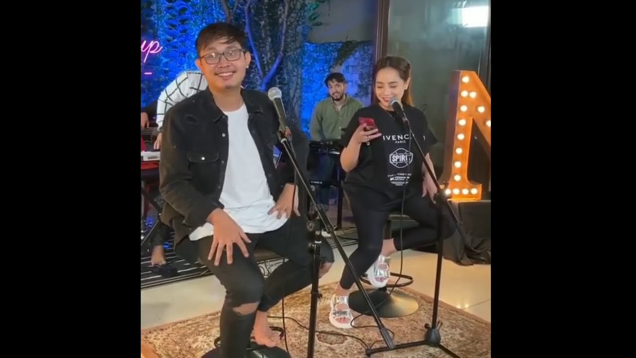 KESERUAN MIDUN NYANYI BERSAMA NAGITA SLAVINA!!!