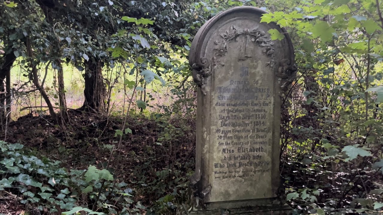 Abandoned Graveyard. River Severn Bewdley, Worcestershire