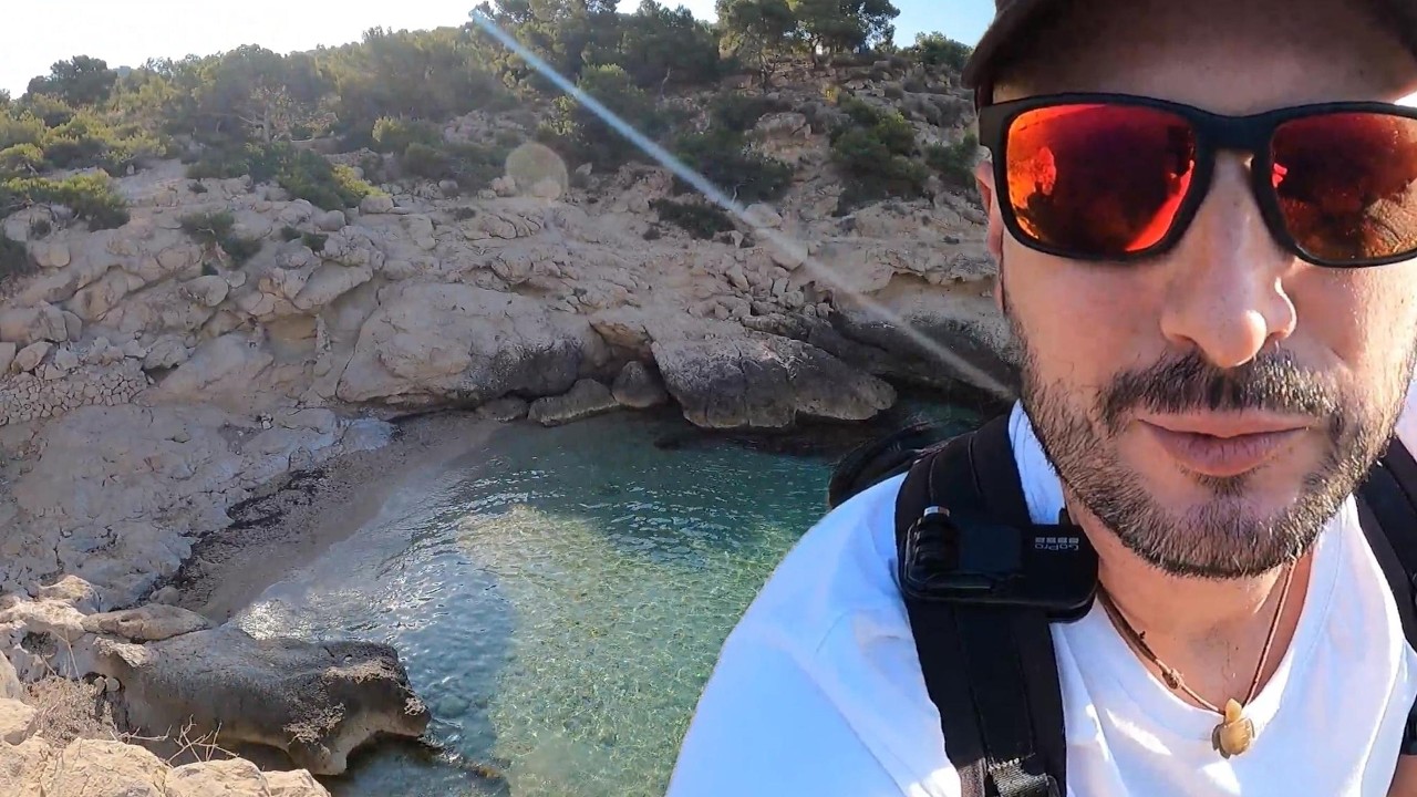Me increparon por grabar en esta playa nudista | Cala Racó del Conill, Alicante | VLOG