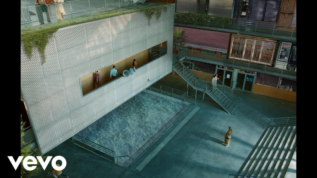 Calogero - La rumeur (Clip Officiel)