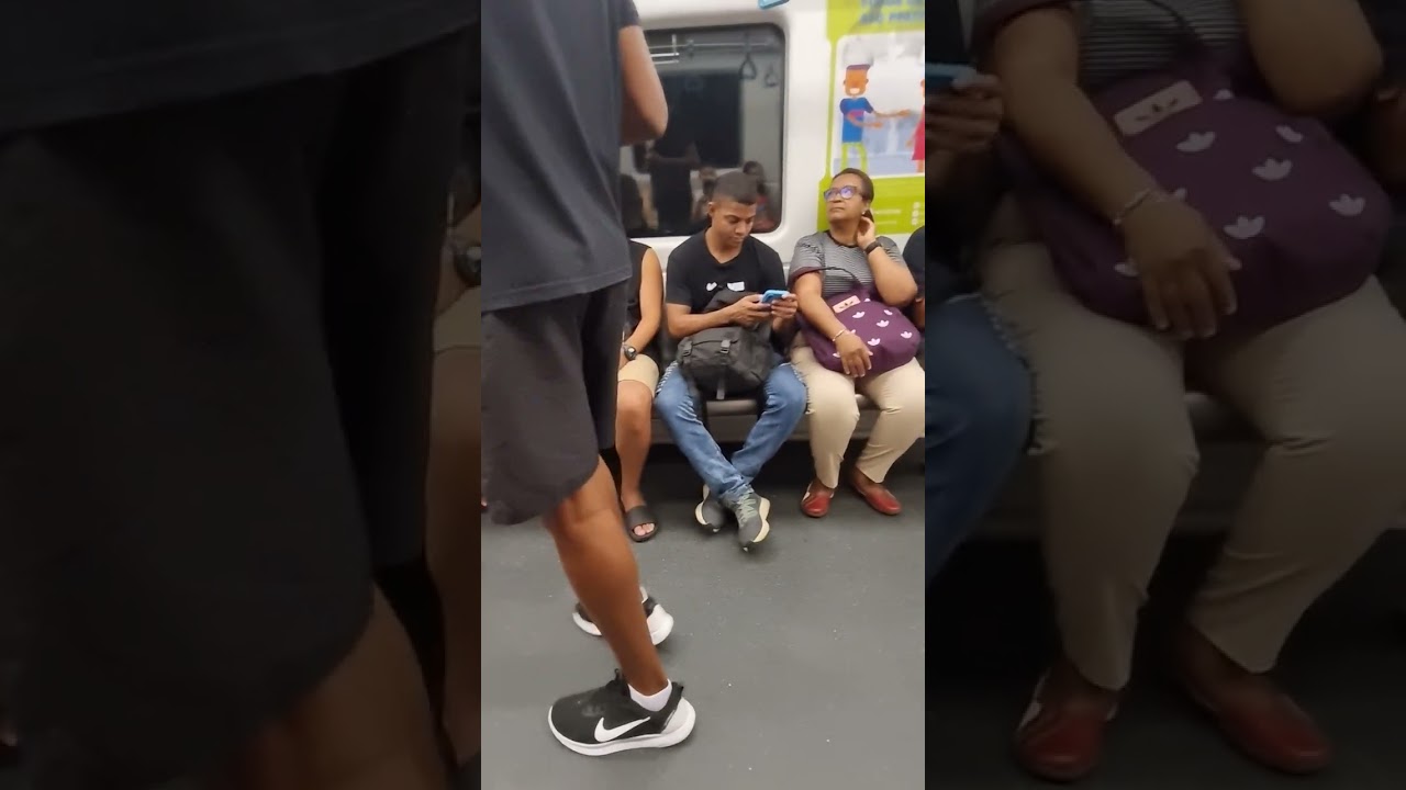 Metrô Rio De Uruguai à Central 