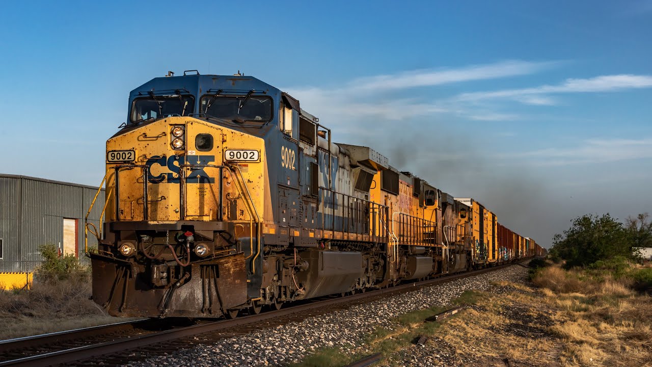 [4K] Railfanning Union Pacific in the South West Desert!
