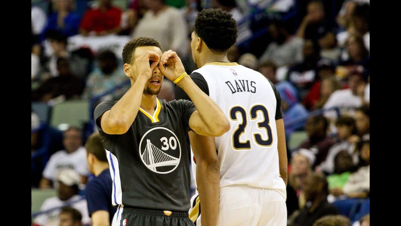 Stephen Curry's BEST No Look Passes!