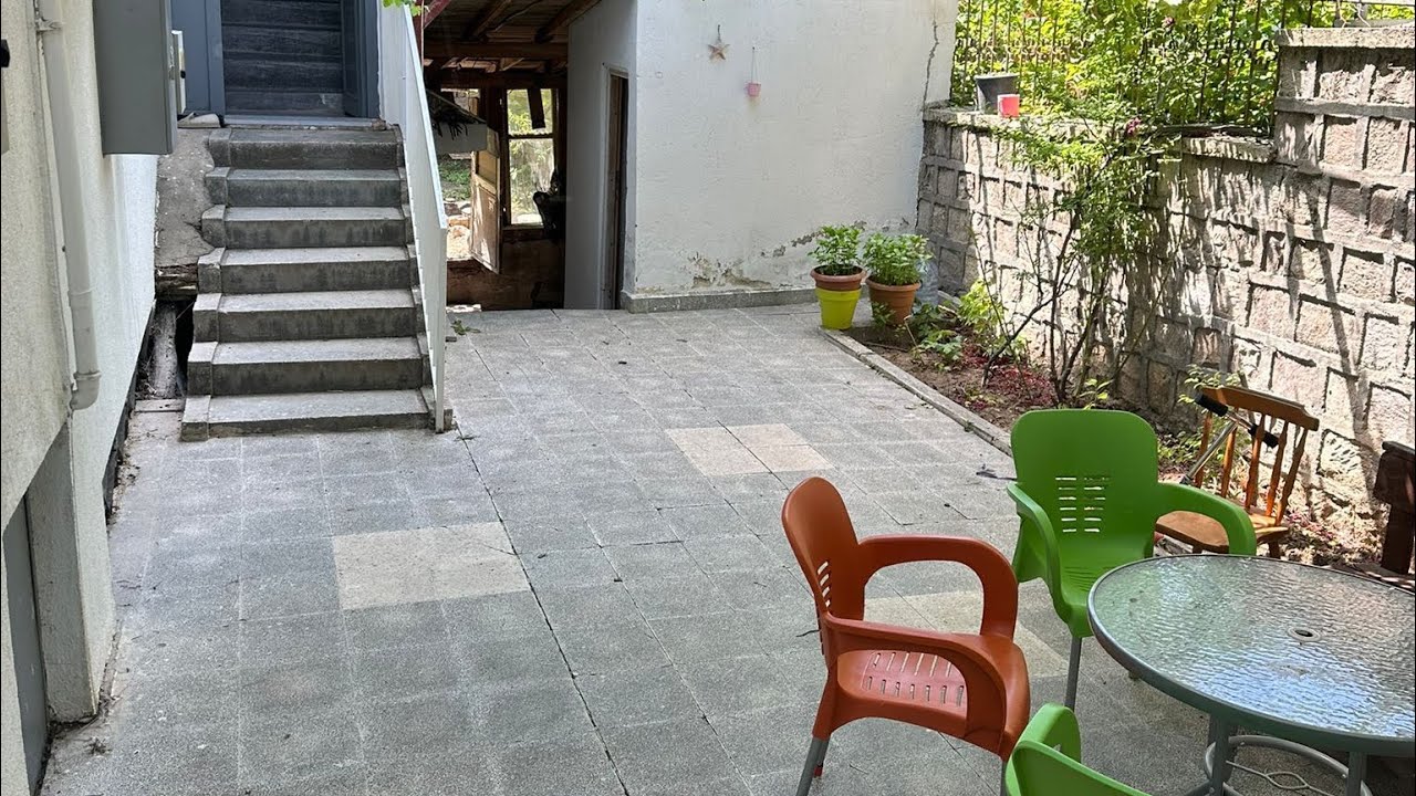Kayseri Bünyan Gergeme mahallesin,de satılık 672 m2 arsa içinde 2 katlı müstakil evimiz ￼acil Satlık