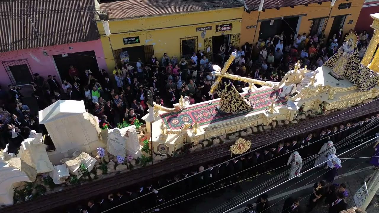 Tomas aéreas de los Consagrados Mercedarios con la Marcha Una Lágrima. 350 aniv  la Merced 2025 [GT]