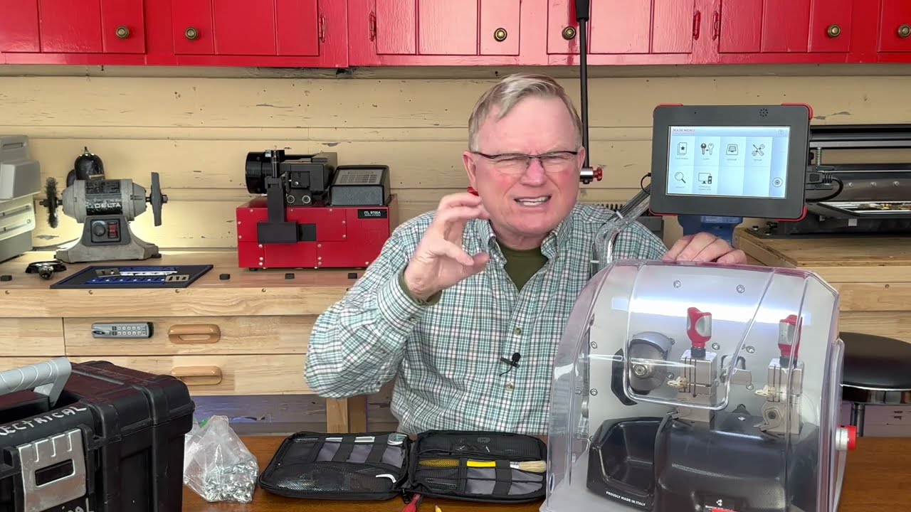 See how to fix a broken keyline ninja key machine Fast