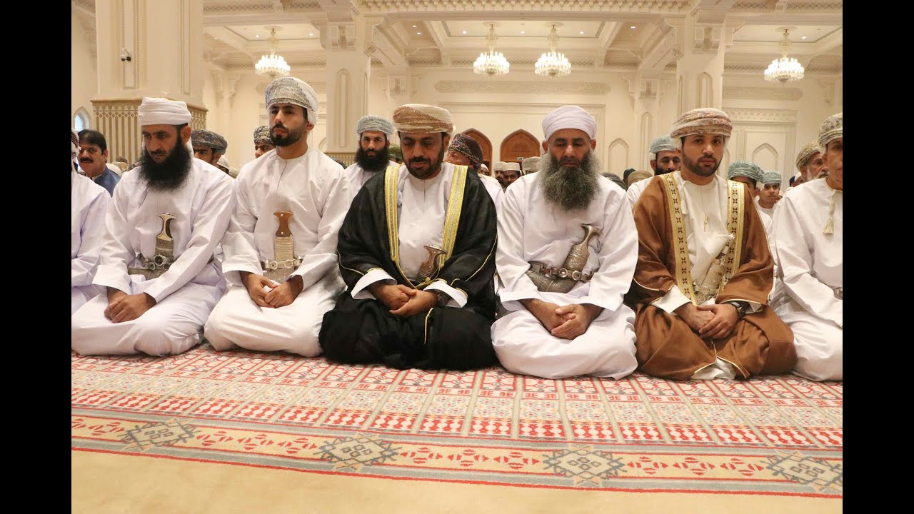صلاة عيد الفطر السعيد بولاية سمائل، وبعض مظاهر العيود