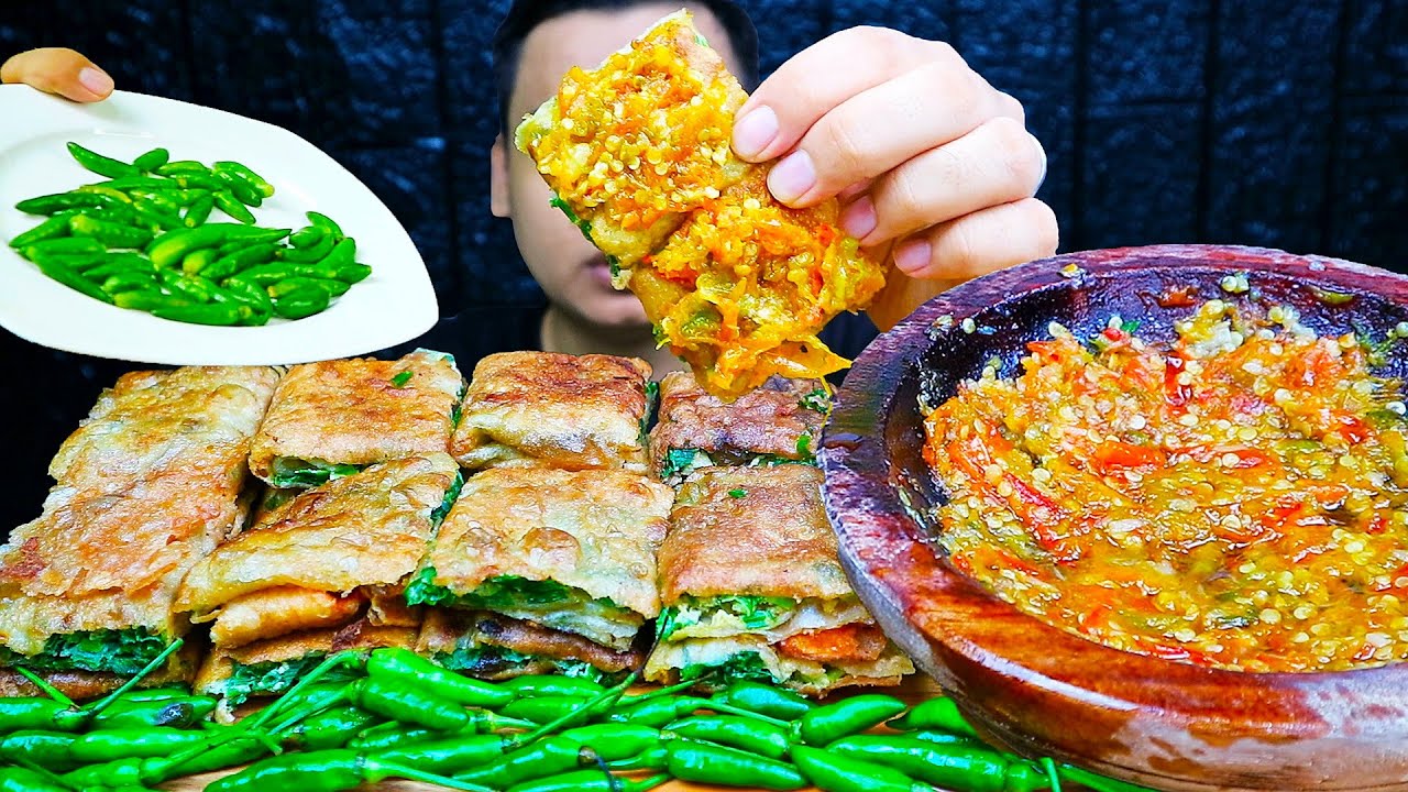 NYIKSA PERUT!! MUKBANG GORENGAN MARTABAK TELOR PAKE SAMBEL CABE RAWIT DOMBA + LALAPAN CABE RAWIT IJO
