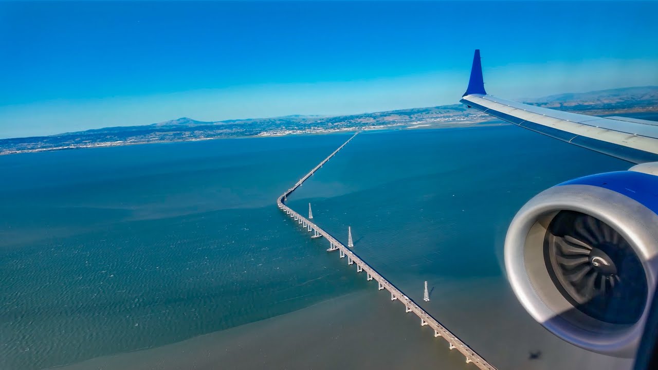 737 MAX 9 LANDING AT SFO!! BEAUTIFUL CLEAR DAY IN THE SAN FRANCISCO BAY AREA!! W/ATC AUDIO