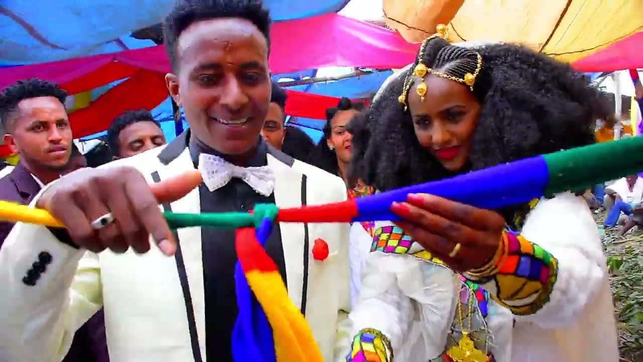 መርዓት መርዓዊ ሁራ እናረገፁ ናብ ዳስ እናኣተዉ መርዓት ብሁራ ኣይተክኣለትን  Tigray traditional wedding desdes media /part 2