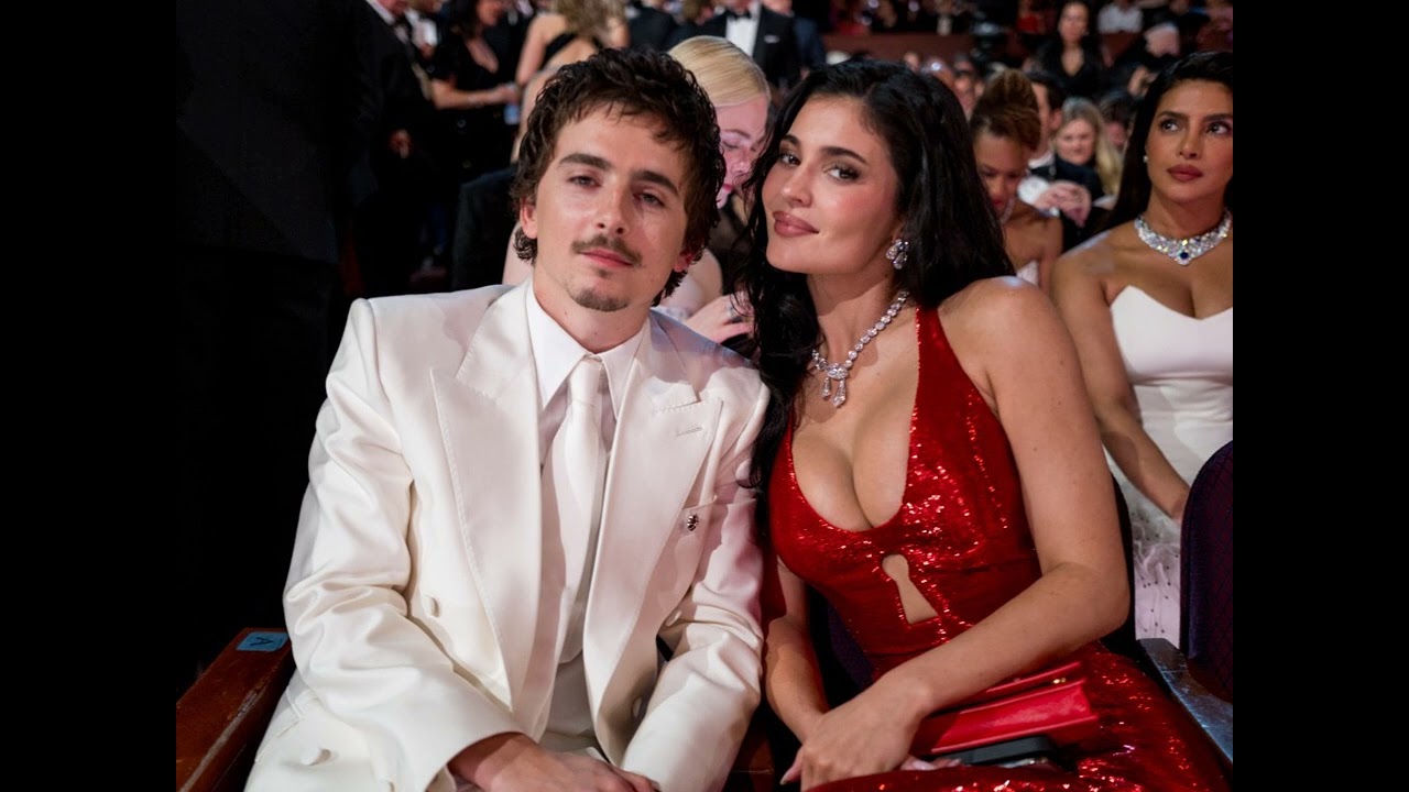 Hollywood's Power Couples Dominate the 2026 Oscars Red Carpet