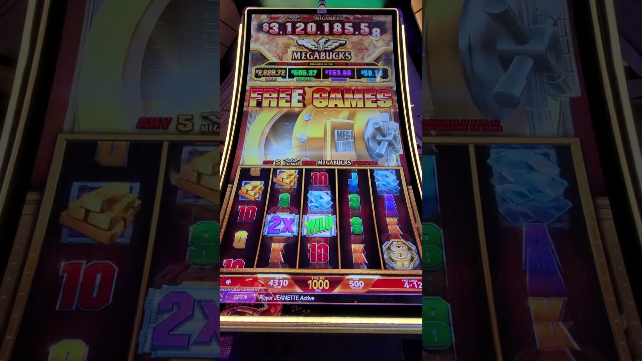 Free Games on Mega Bucks Mega Vault #bonus #slots #casinogames #gamblingfun