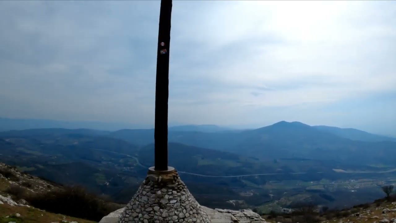 Ascesa alla vetta Cantagrilli 807 MT , CALVANA PRATO FIRENZE