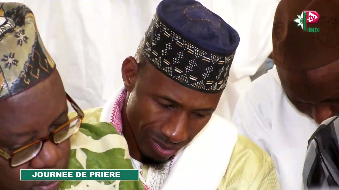JOURNEE DE PRIERE CHEZ THIERNO MOUNTAGHA TALL