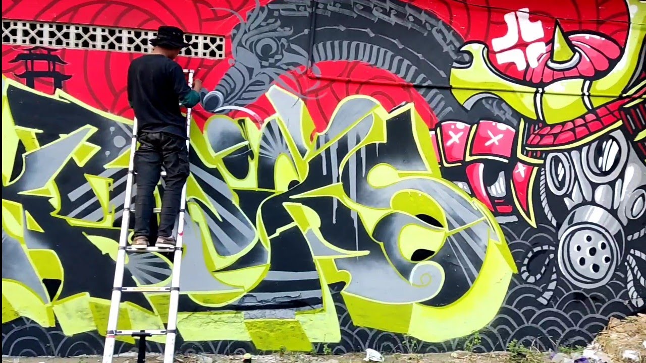 URBAN EXOTIC - Dragon Calligraffiti sarjane os