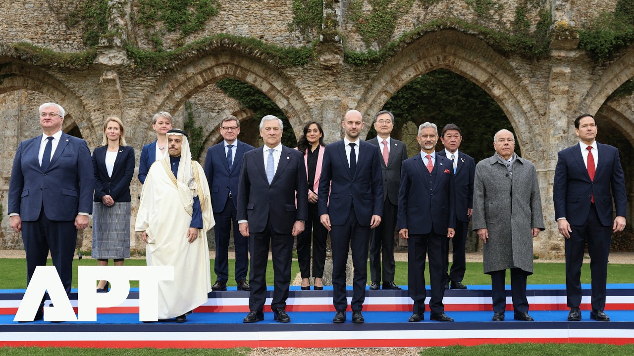 WATCH: G7 Foreign Ministers Pose for Family Photo in France - Rubio, Kallas, Tajani & More