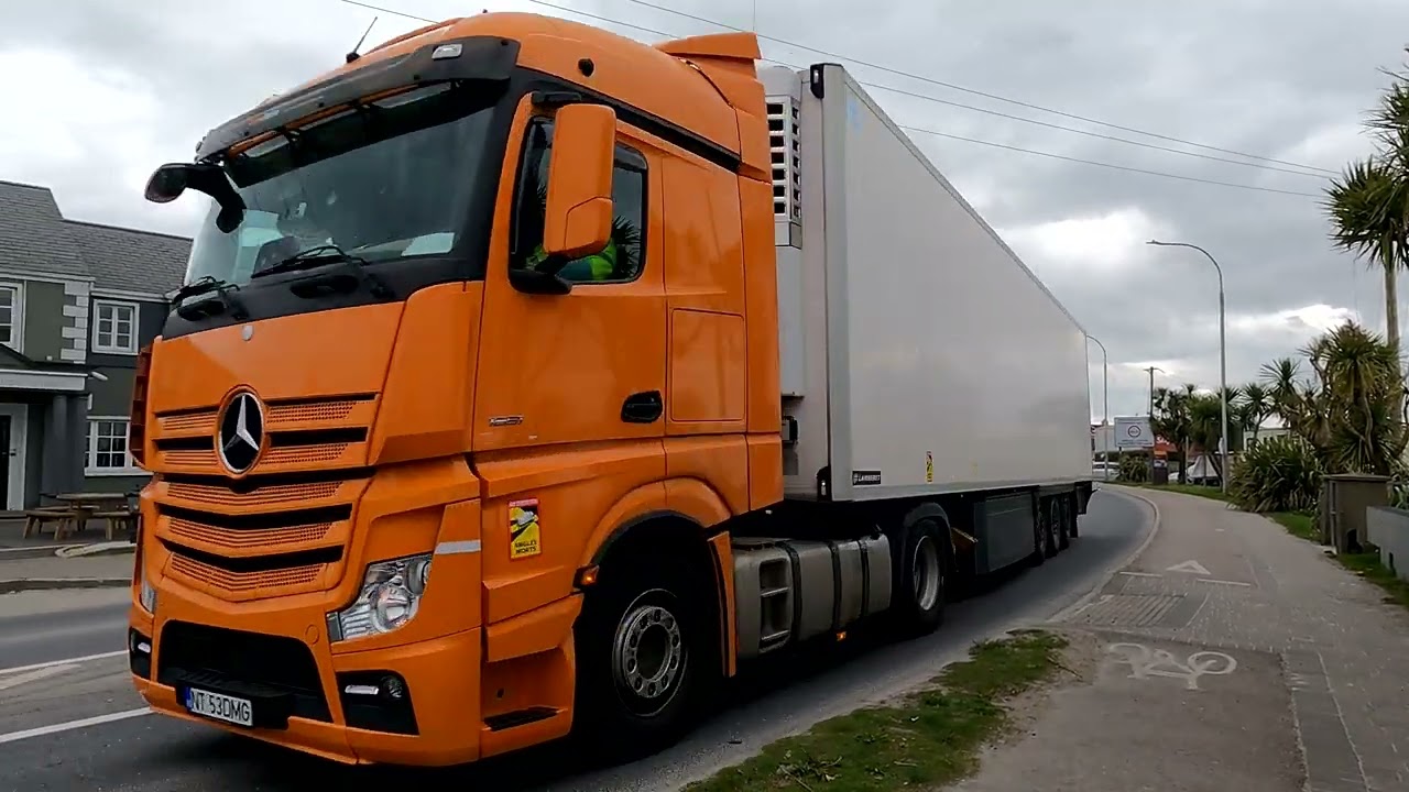trucks of rosslare harbour 22 april