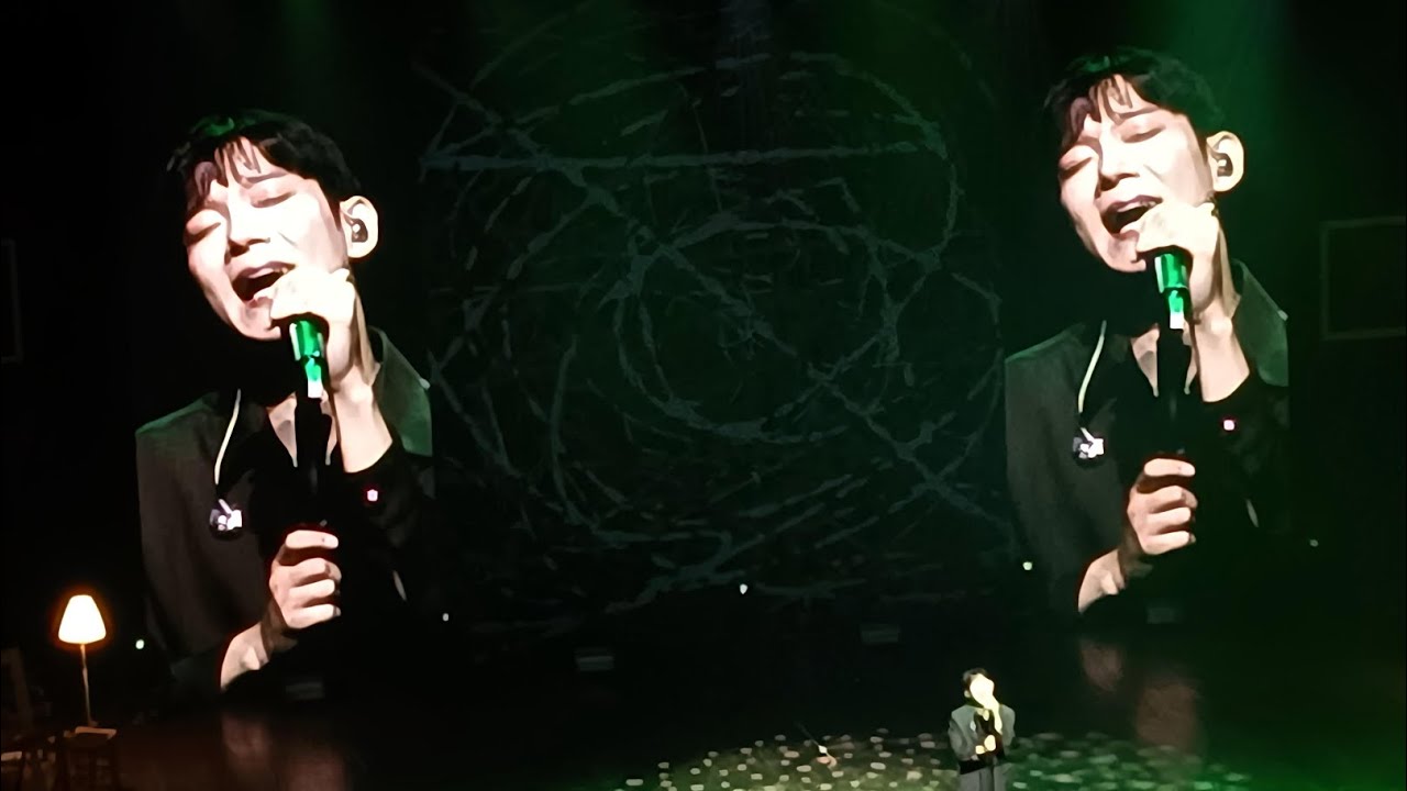 CHEN - Love You | Beyond the Door in MANILA | Fancam