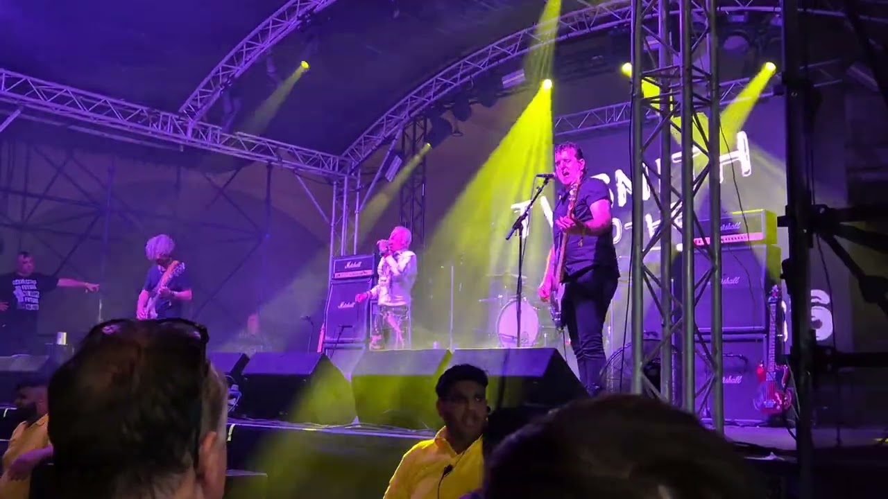 TV Smith & The Bored Teenagers at Rebellion Fest. Blackpool - the Club Casbah stage on Thurs. 7/8/25