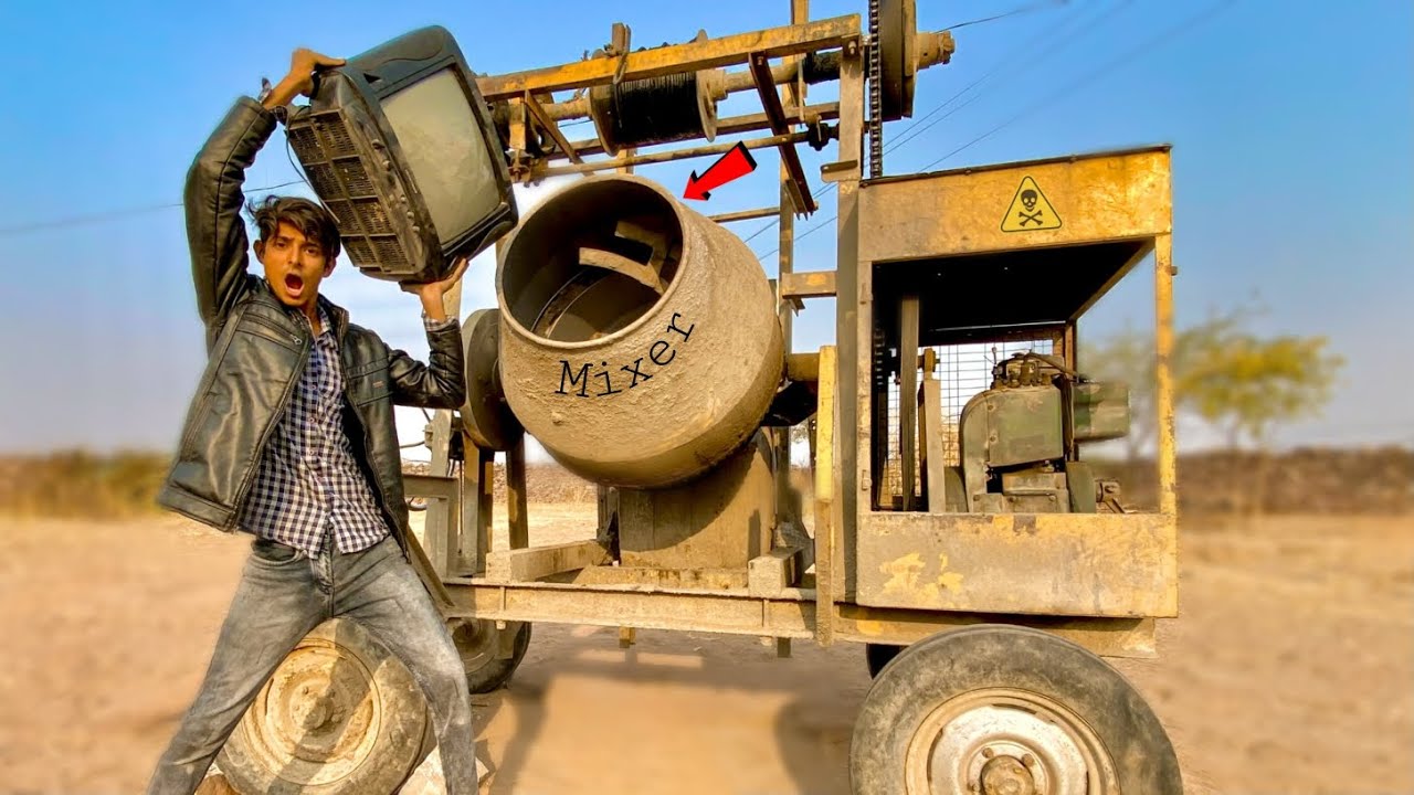 Television V/S Cement Mixer | सीमेंट मिलाने वाली मशीन में TV डाल दे तो क्या होगा?
