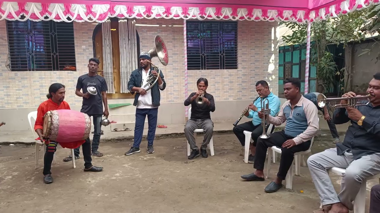 নিউ আকাশ ব্যান্ড পার্টি হাজীগঞ্জ বলাখাল ০১৮১৯৮৬৫২৩৫  