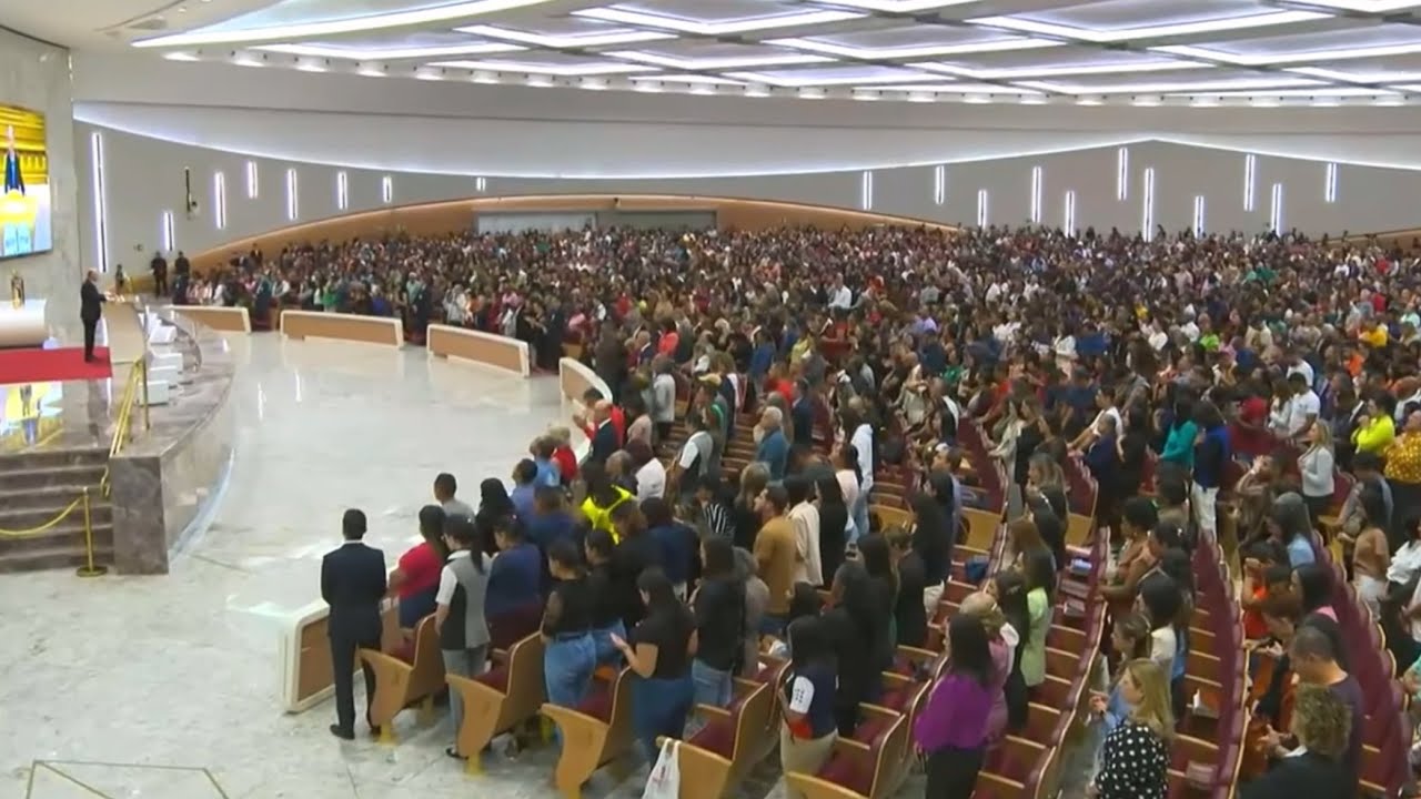 Ouve a Minha Oração - Bispo Macedo ao vivo no Solo Sagrado em Brasília